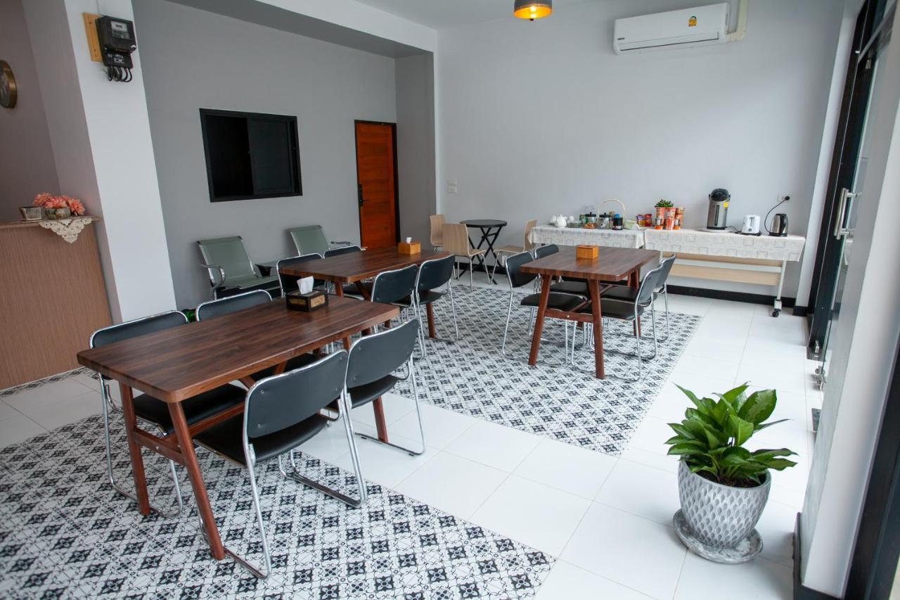 The Brown Boutique Patong Hotel Exterior photo
